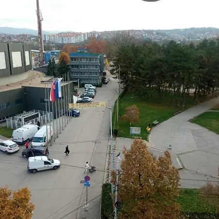 דירה M Park *